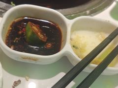 -洪氏嗨捞·广东猪肚鸡·椰子鸡火锅(西咸万象城店)