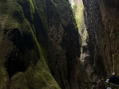 -龙水峡地缝景区