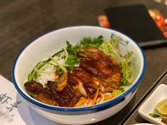 香茅烤鸡肉捞檬粉-美奈小馆·越南料理(中航城君尚购物中心店)