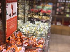 -VENCHI 闻绮(北京国贸商城店)