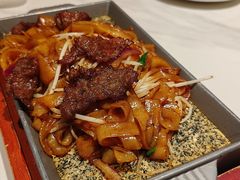 干炒牛河半份-稻香海鲜饭店(第一国际店)