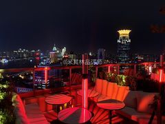 景观位-顶层酒吧ROOF(上海艾迪逊酒店)