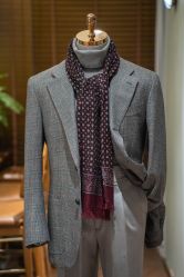 -优刻西服西装定制(金轮国际广场店)