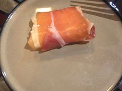 -SISTERS BAR RESTAURANT川意酒馆(嘉善老市H楼店)