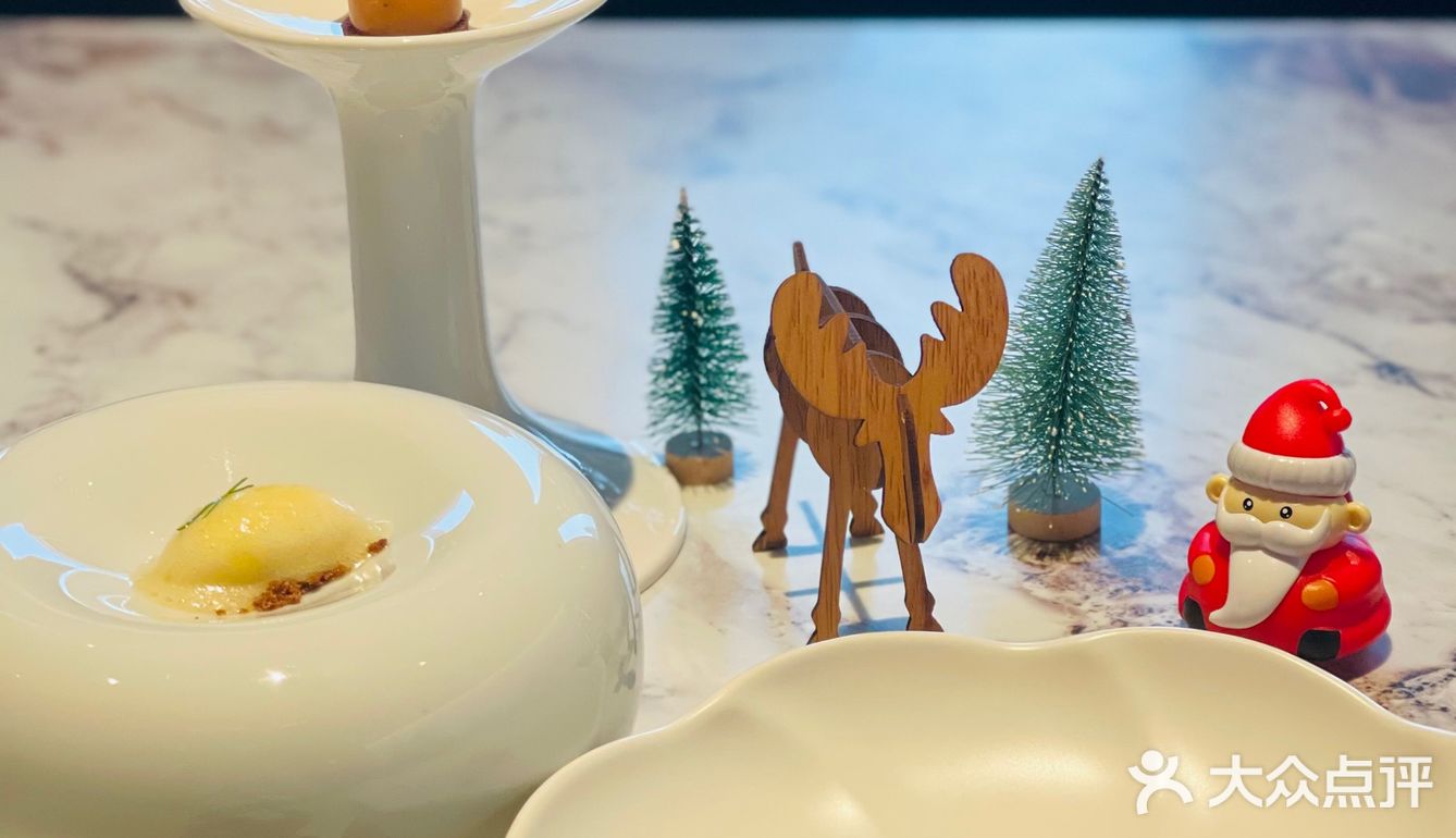 甜品界的天花板丨这个圣诞真「怪诞」🎄