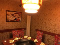包厢-忆乡情铁锅炖鱼饭店(延庆店)