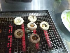 -马路牙子地桌烤肉(工体店)
