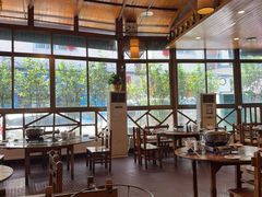 -美未居·老字号·地道顺德菜·桑拿鸡·鱼生(容桂店)