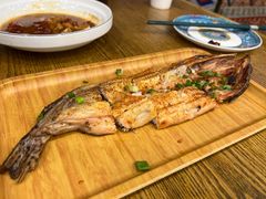 烤狗鱼-乡村馕坑肉·烧烤·新疆菜·本地人更爱吃(阿勒泰首店)