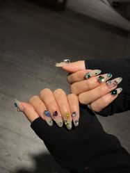 -HUII NAIL绘京美甲美睫会馆