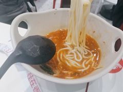 -桂在香知桂林米粉(南岗松雷店)