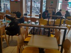 大堂-德克士(崂山百货店)