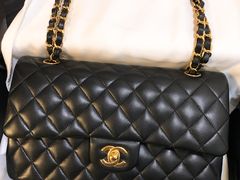 -CHANEL(恒隆广场店)