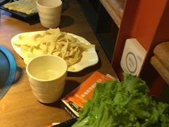 -尚品小土屋涮毛肚(李沧万达店)