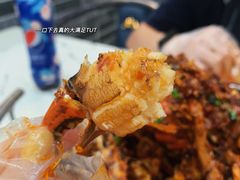 -凤凰路何眼镜香辣蟹(花果园店)