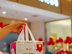 -花花卷卷·鲜食蛋糕(静安久光百货店)