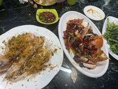 -小海豚•老字号海鲜餐厅(天涯店)