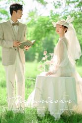 -现代经典婚纱摄影