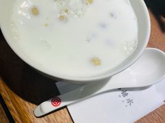 鲜奶桃胶莲子-彬媽糖水(侨鑫国际店)