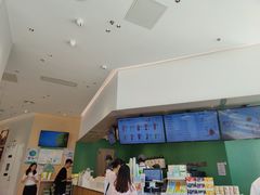 -奈雪的茶(优特汇店)