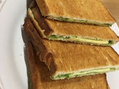 咖椰吐司-HELLO 27 意面·沙拉·帕尼尼