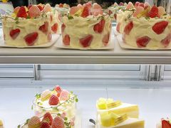 -卷心卷意·轻甜蛋糕(新光天地店)