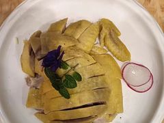 -天外天美食广场(哈尔滨路店)