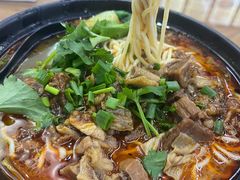 -耙豌豆重庆小面