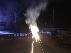 -果松木炭酸菜铜火锅·外婆参鸡汤