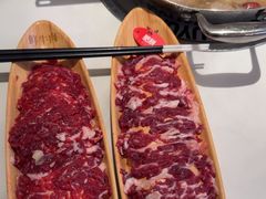 -左庭右院鲜牛肉火锅(金山万达店)