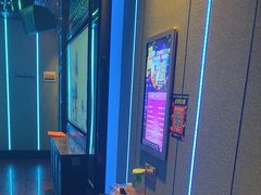 -萧邦音乐会所KTV(向西店)