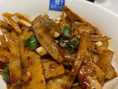 梅干菜炒莲藕-兰湘子·湘菜小炒(民乐园店)