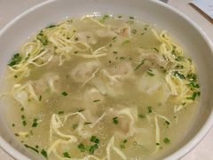 鲜肉小馄饨-东泰祥生煎馆(重庆北路店)