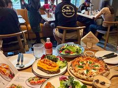-Common Table · Brunch & Coffee