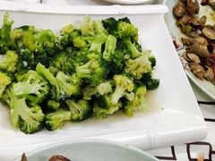 -雅逸居海鲜小厨