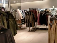-ZARA(万达广场二七店)