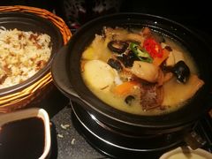 -谷田稻香·砂锅菜(川沙百联店)
