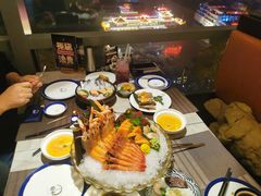 -極上萬膳·日料放题(来福士江景店)