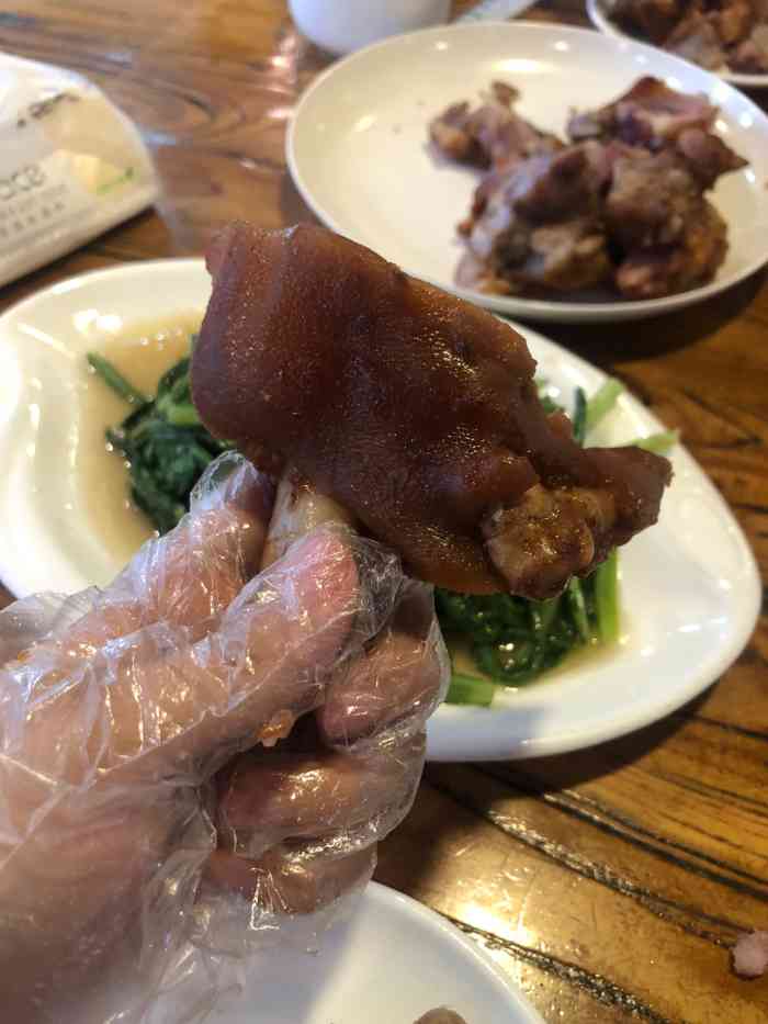 窑村猪蹄坊(纺渭路店)-"窑村猪蹄想吃猪蹄的好去处位置比价偏僻.