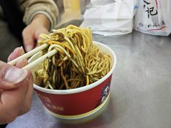-万松园美食街