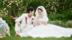 -红番婚纱礼服