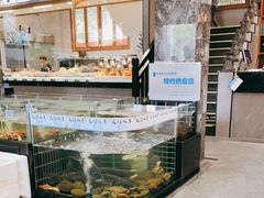 面包甜点陈列柜-大灶头·新昌菜(中国茶市店)