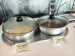 -亚洲国际大酒店·云顶阁旋转自助餐厅