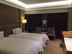 iphone_upload_pic-上海中航虹桥机场泊悦酒店