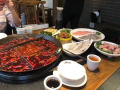 -纸盐河码头火锅(十八梯店)