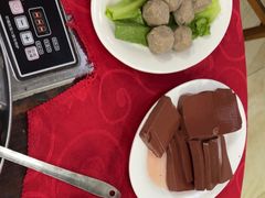 -花苑美食横琴生蚝火锅(拱北粤华路店)