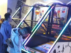 -世代星球·保龄球·镭战真人CS·团建(杨浦店)
