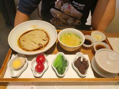 -松鹤面馆·古法焖肉面(观前店)