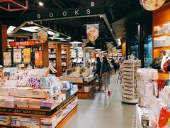 -西西弗书店&矢量咖啡(凯德晶萃广场店)