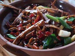 -万景饭店·鱼街农家菜